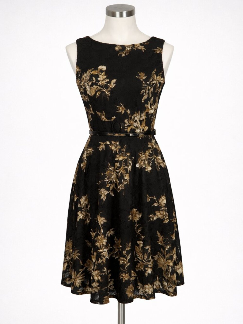 NWT Gabby Skye Fit & Flare Dress